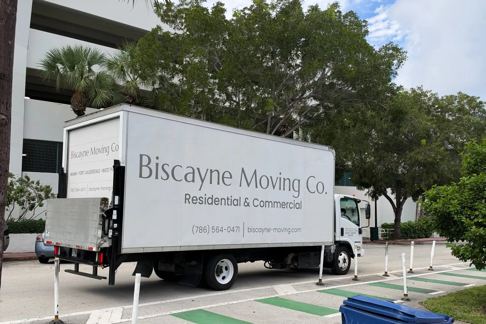 Biscayne Moving Co. moving truck parked outside a building in Miami Beach, Florida